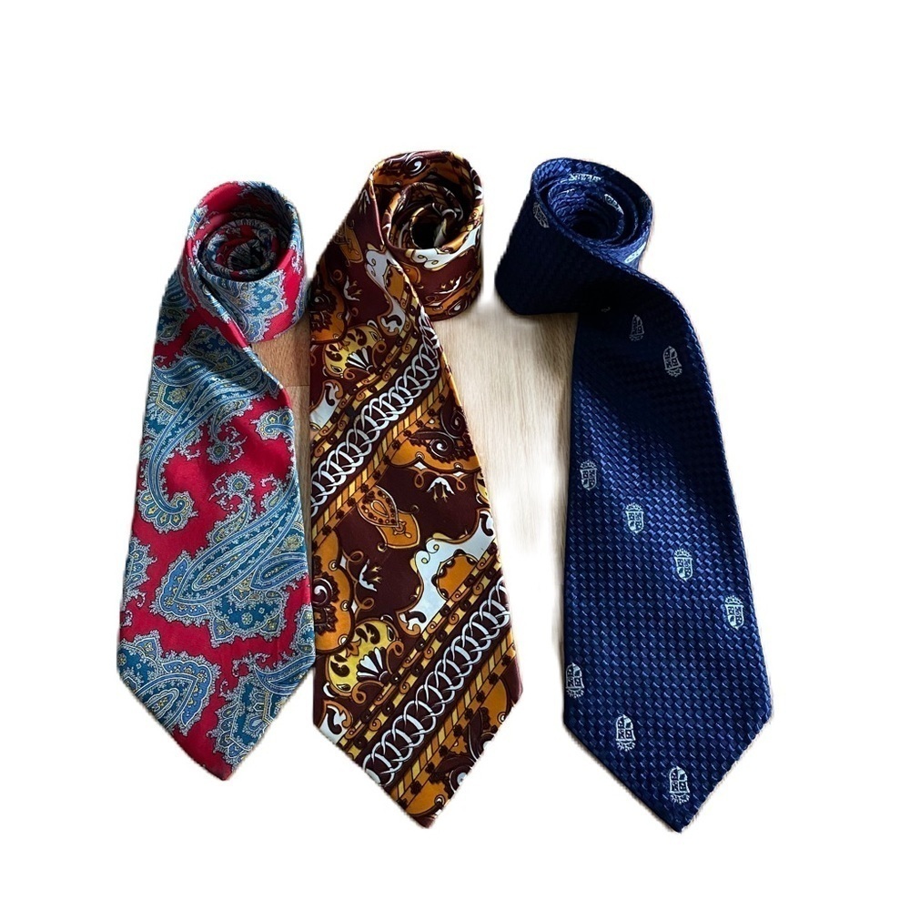 Vintage Elegant Men's Tie Set - Blue, Red, Brown Chain Design Paisley Print